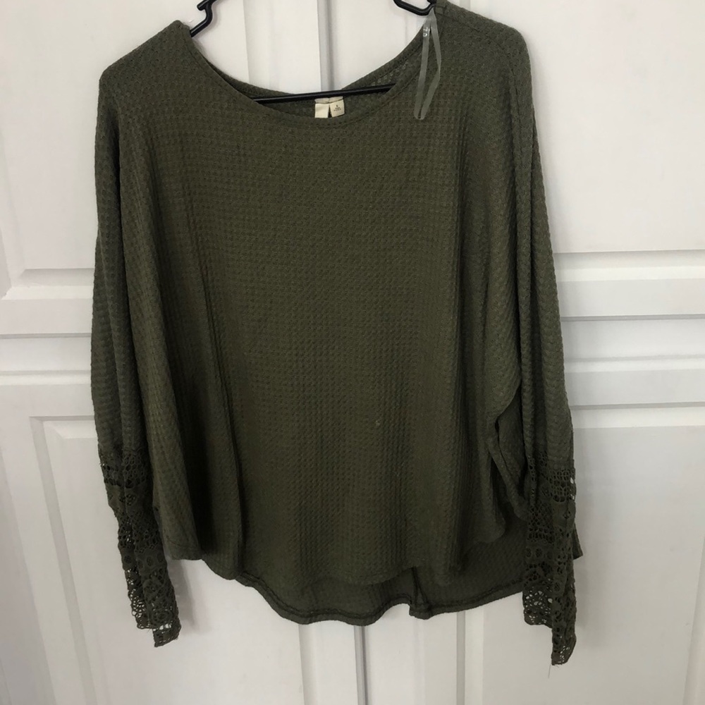 Long sleeve top - Picture 2 of 2